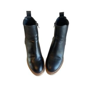 DV Dolce Vita Womens Black Leather Side Zip Lug Sole Block Heel Ankle Boots 8.5